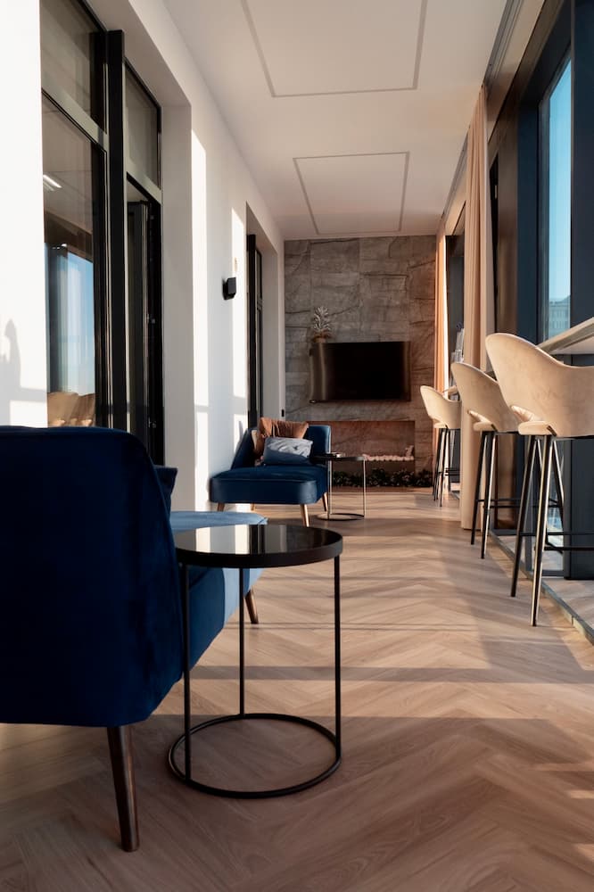 Ремонт трехкомнатной квартиры на ул. Добролюбова